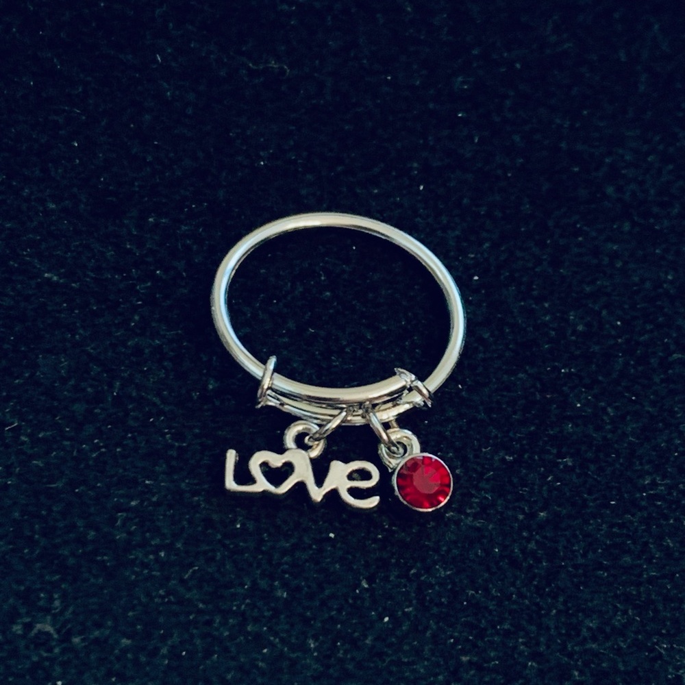 “Love” charm dangle ring with birthstone charm - Picture 4 of 8